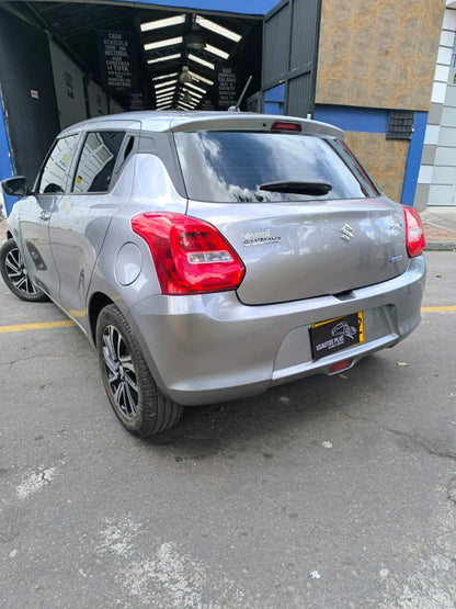 SUZUKI SWIFT HÍBRIDO 2024