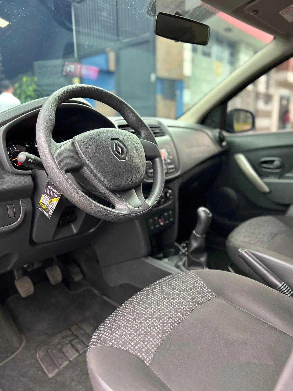 RENAULT LOGAN LIFE MECÁNICO