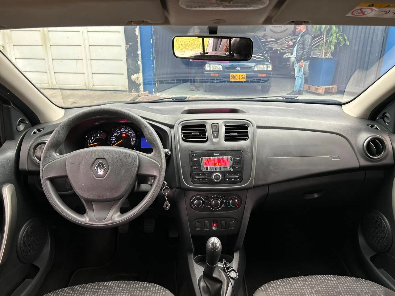 RENAULT LOGAN LIFE MECÁNICO