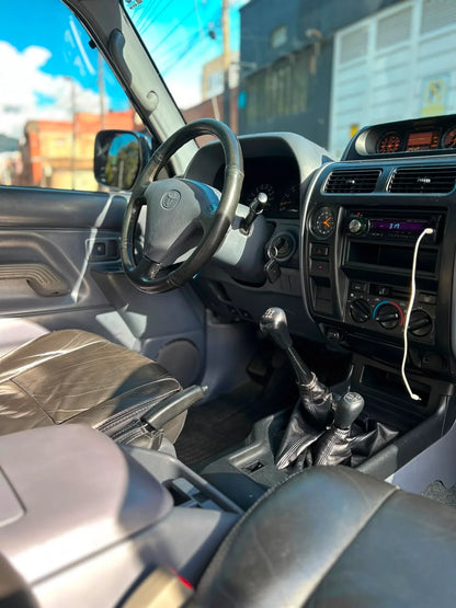 TOYOTA PRADO SUMO 4X4 MECÁNICA GX