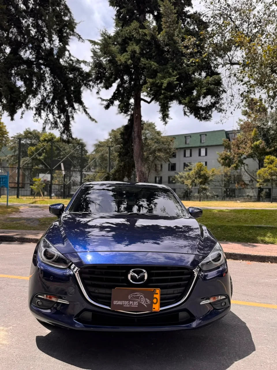 MAZDA 3 TOURING SEDÁN MECANICO  2019