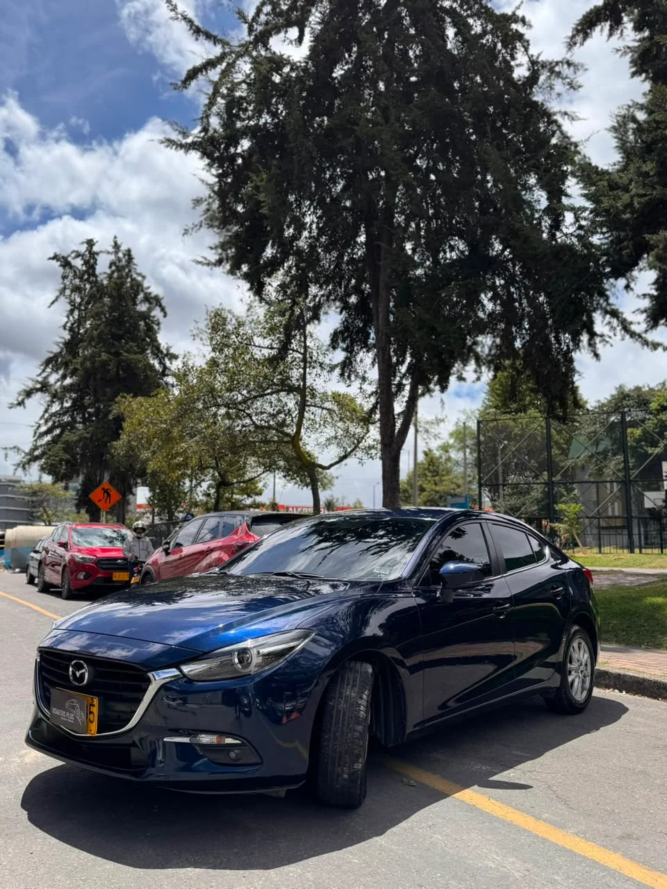 MAZDA 3 TOURING SEDÁN MECANICO  2019