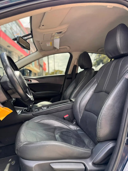 MAZDA 3 TOURING SEDÁN MECANICO  2019