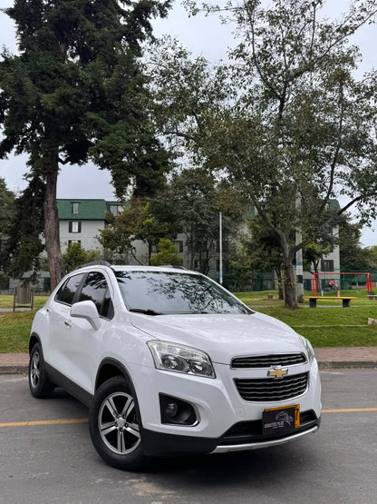 CHEVROLET TRACKER LT AT