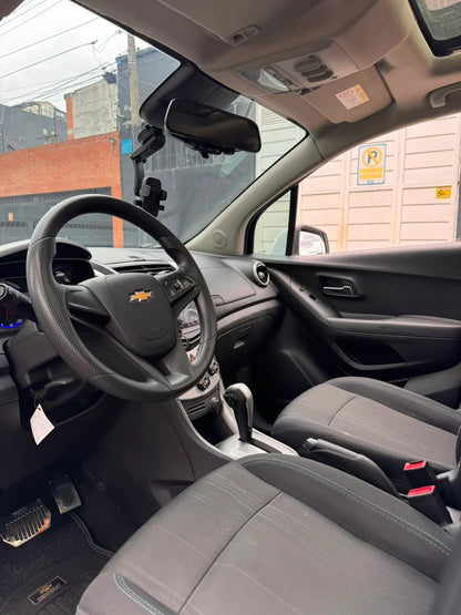 CHEVROLET TRACKER LT AT