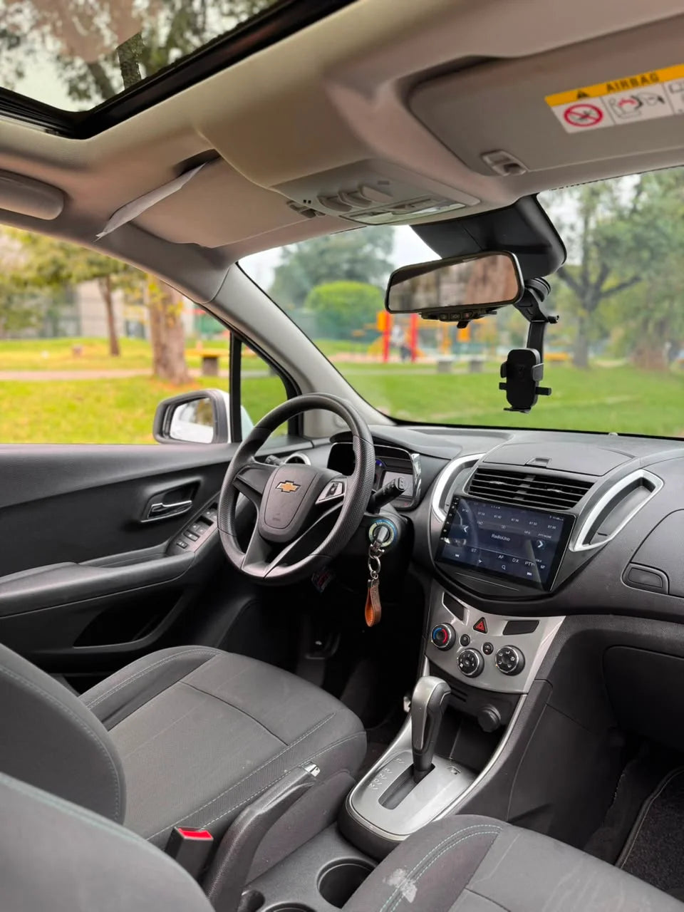 CHEVROLET TRACKER LT AT