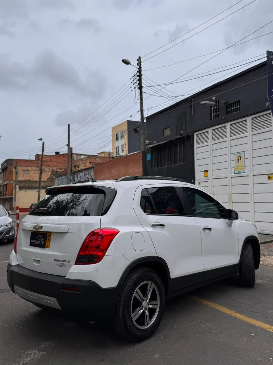 CHEVROLET TRACKER LT AT