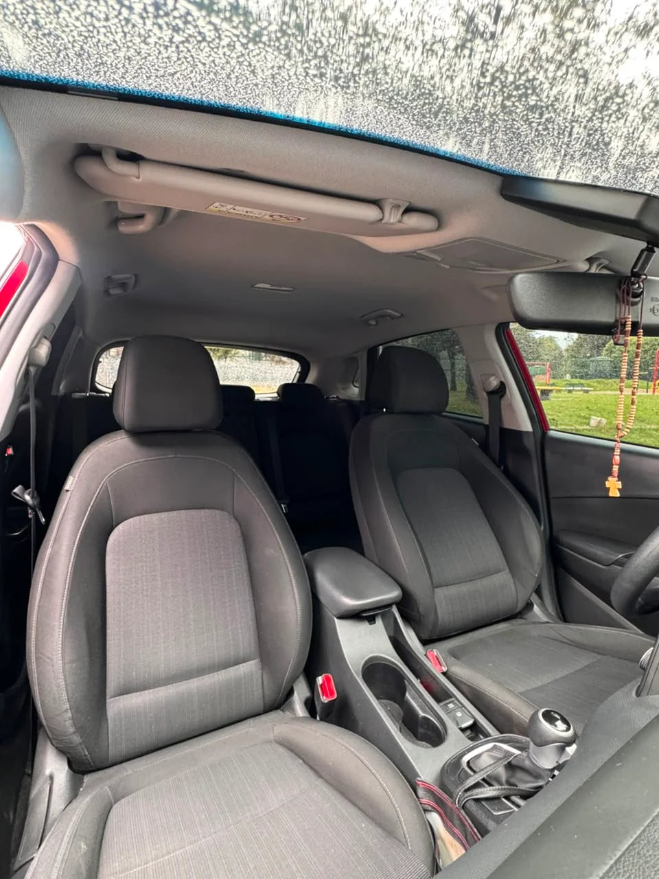HYUNDAI KONA PREMIUM HYBRID AT