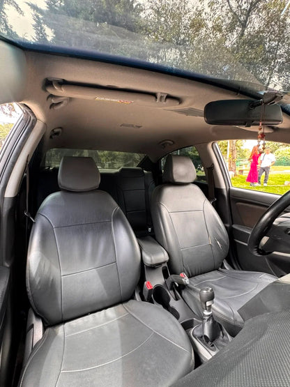 HYUNDAI i25 ACCENT GL MECÁNICO