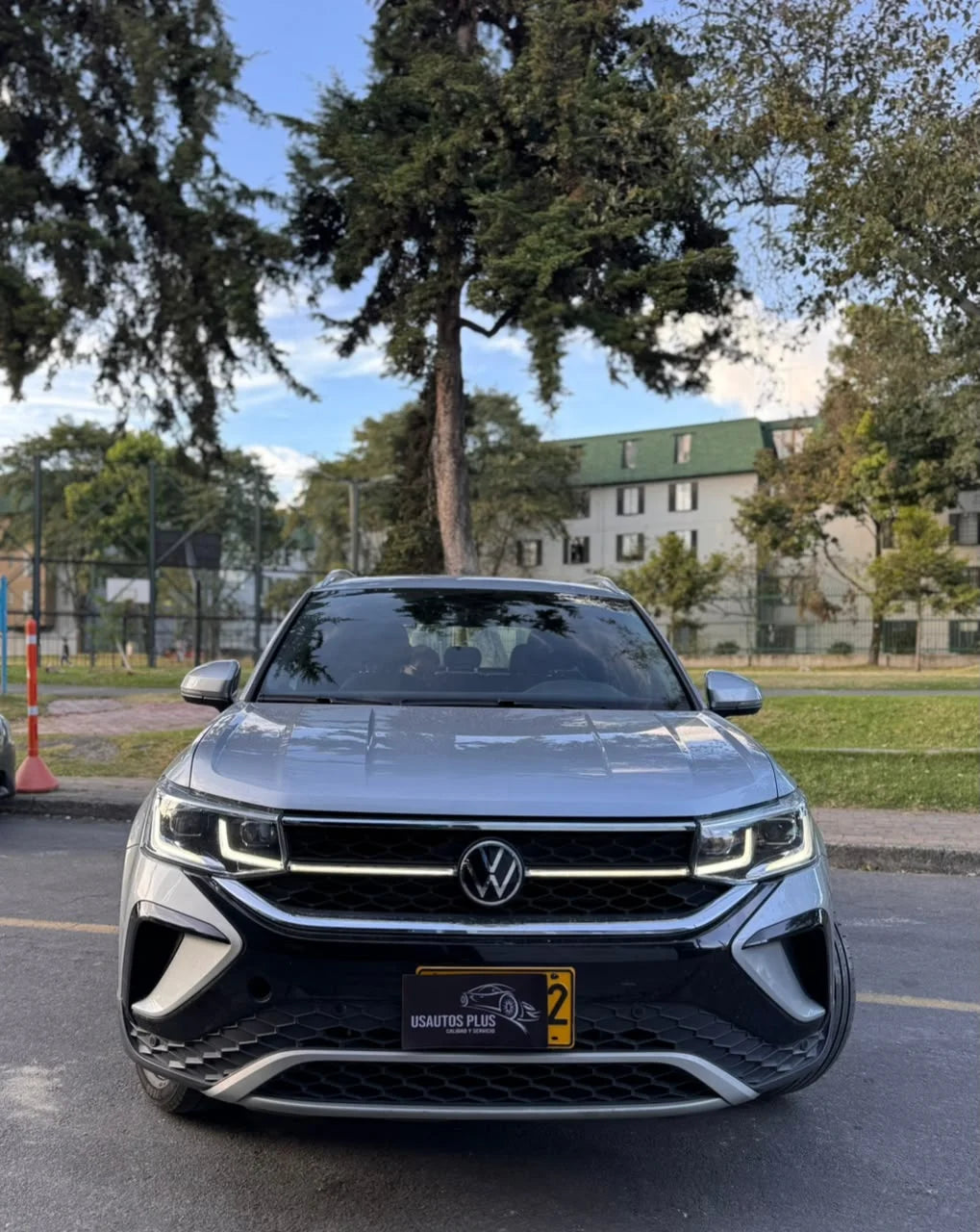 VOLKSWAGEN TAOS HIGHLINE AT