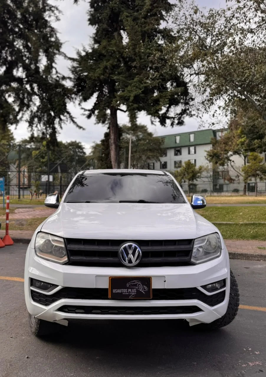 VOLKSWAGEN AMAROK TRENDLINE TURBO DIÉSEL MT 4X4