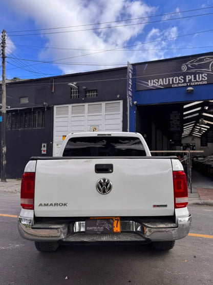 VOLKSWAGEN AMAROK TRENDLINE TURBO DIÉSEL MT 4X4