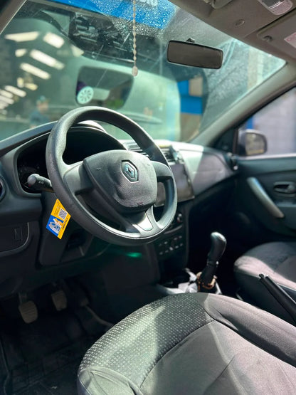 RENAULT SANDERO EXPRESSION MT