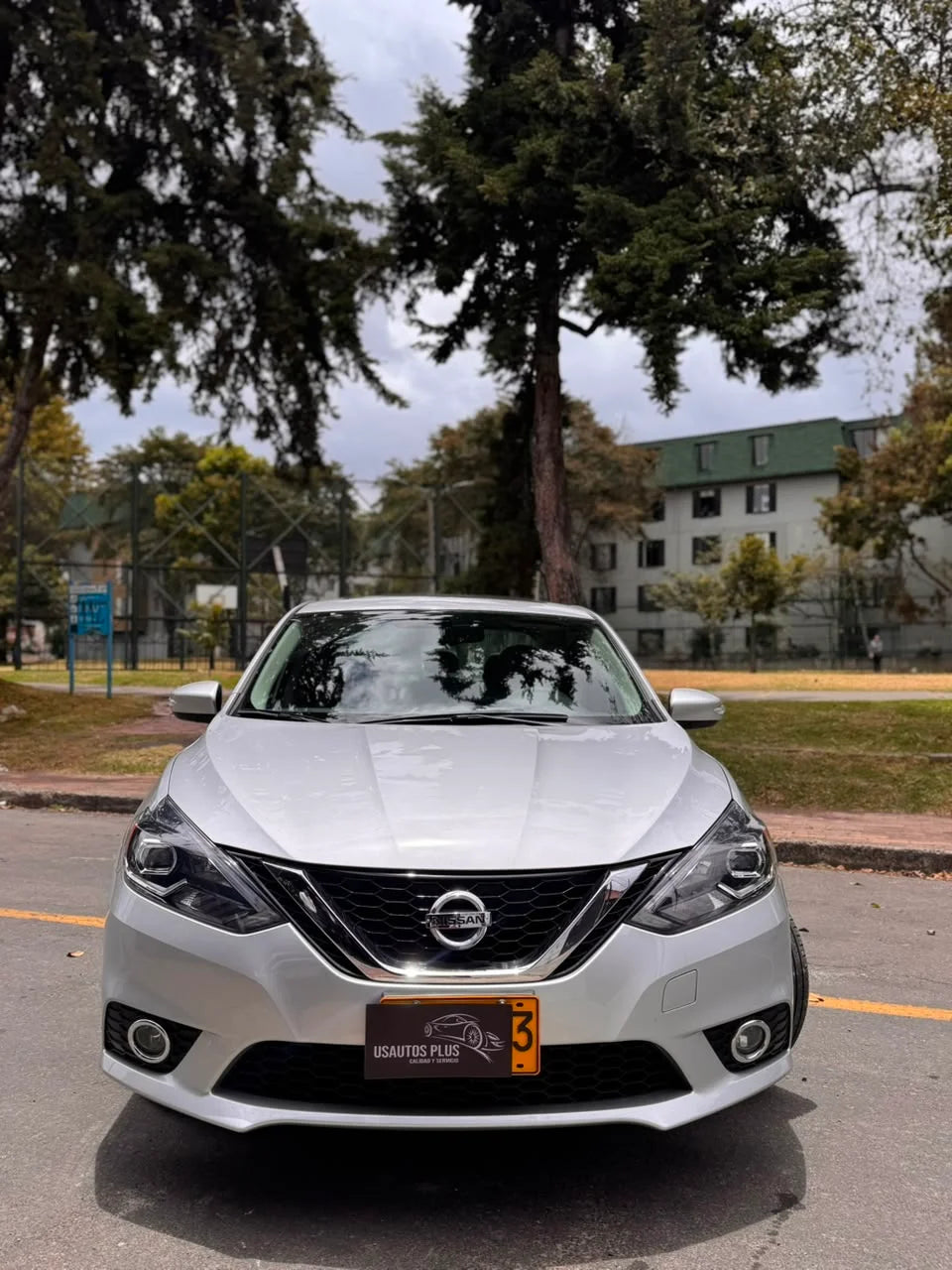 NISSAN SENTRA B17 EXCLUSIVE CVT