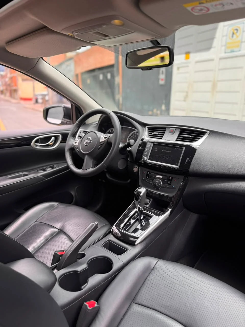 NISSAN SENTRA B17 EXCLUSIVE CVT