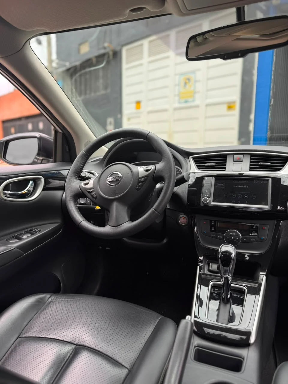 NISSAN SENTRA B17 EXCLUSIVE CVT