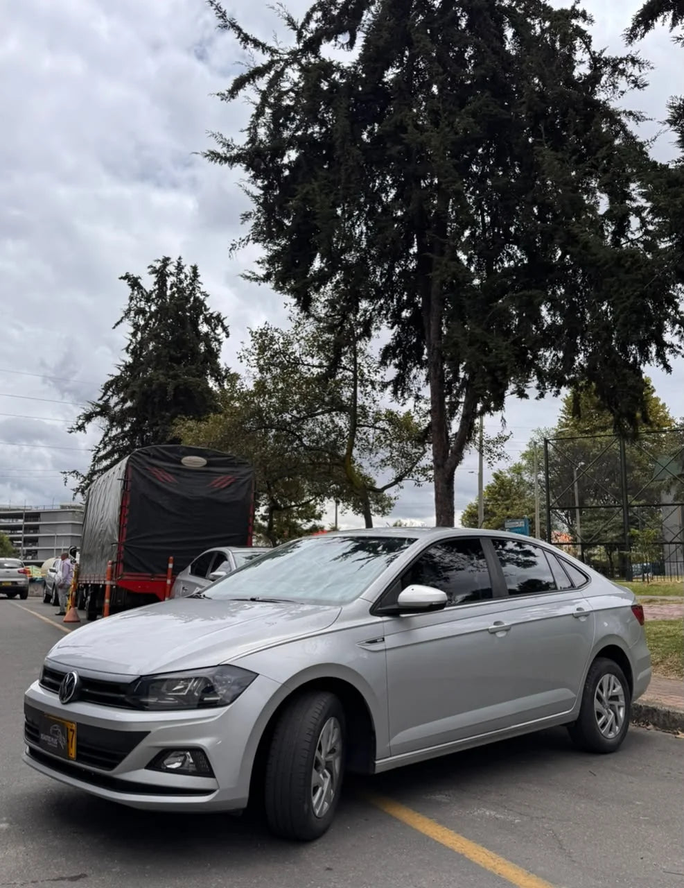 VOLKSWAGEN VIRTUS TRENDLINE 1.6 AT 2019