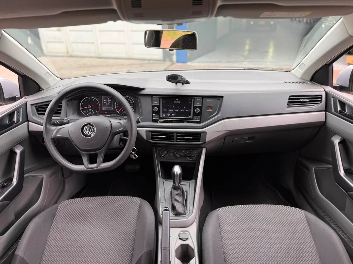 VOLKSWAGEN VIRTUS TRENDLINE 1.6 AT 2019