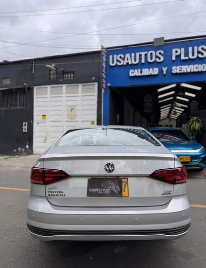 VOLKSWAGEN VIRTUS TRENDLINE 1.6 AT 2019