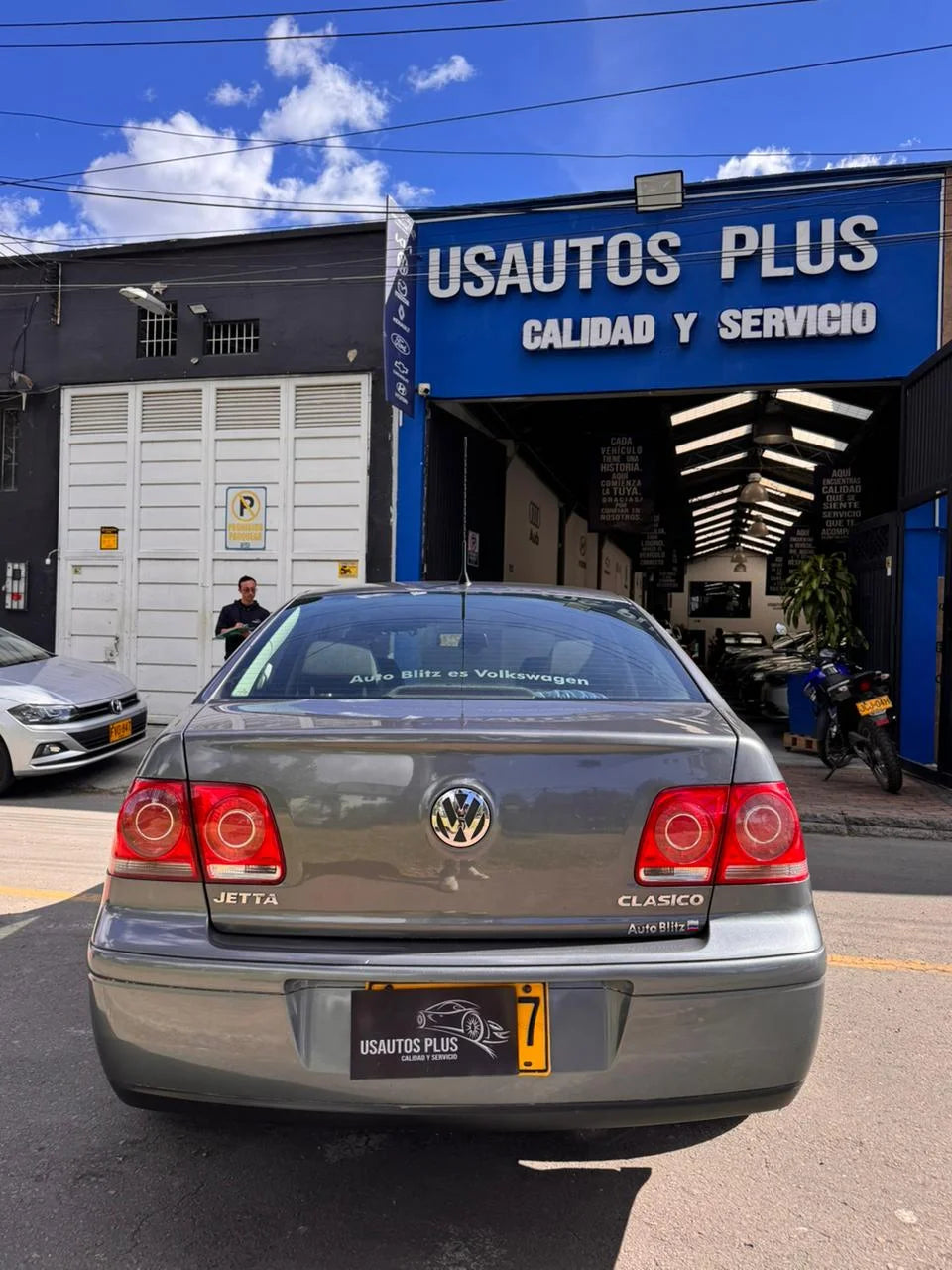 VOLKSWAGEN JETTA MT