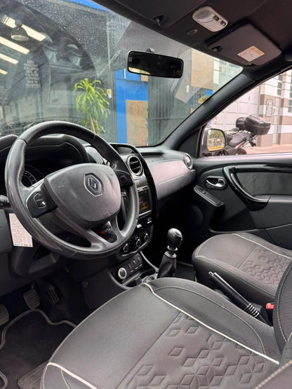 RENAULT DUSTER OROCH INTENS 2.0 MT 4X4
