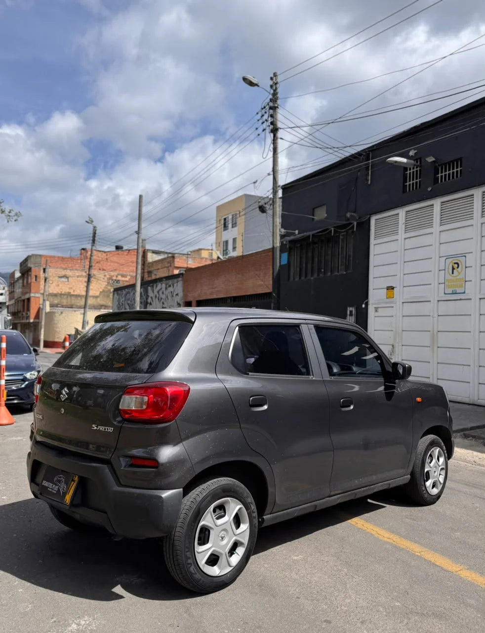 SUZUKI S-PRESSO GLX 1.0 MT