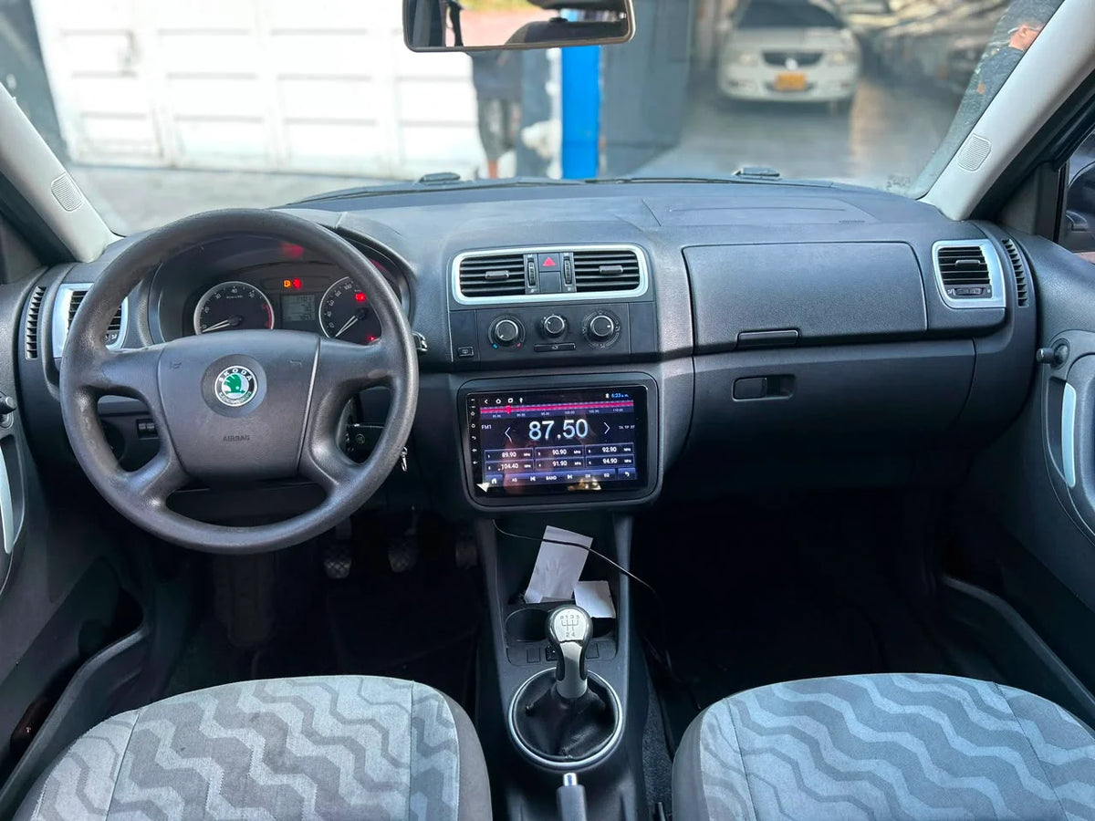 SKODA FABIA 1.2 HATCHBACK MECÁNICO