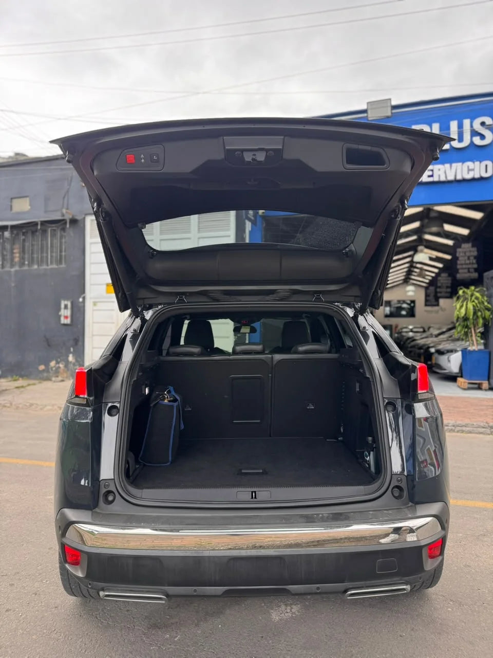 PEUGEOT 3008 GT LINE 1.6 AT