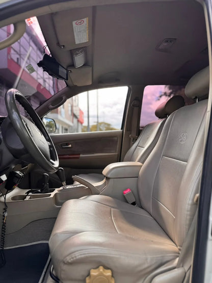 TOYOTA FORTUNER 3.0 DIÉSEL AT