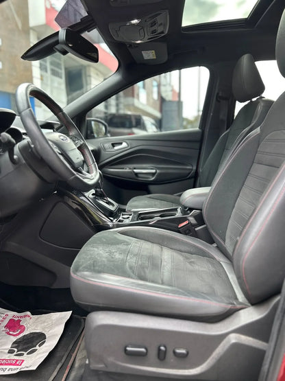 FORD ESCAPE ST-LINE 2.0T AWD AT 4X4