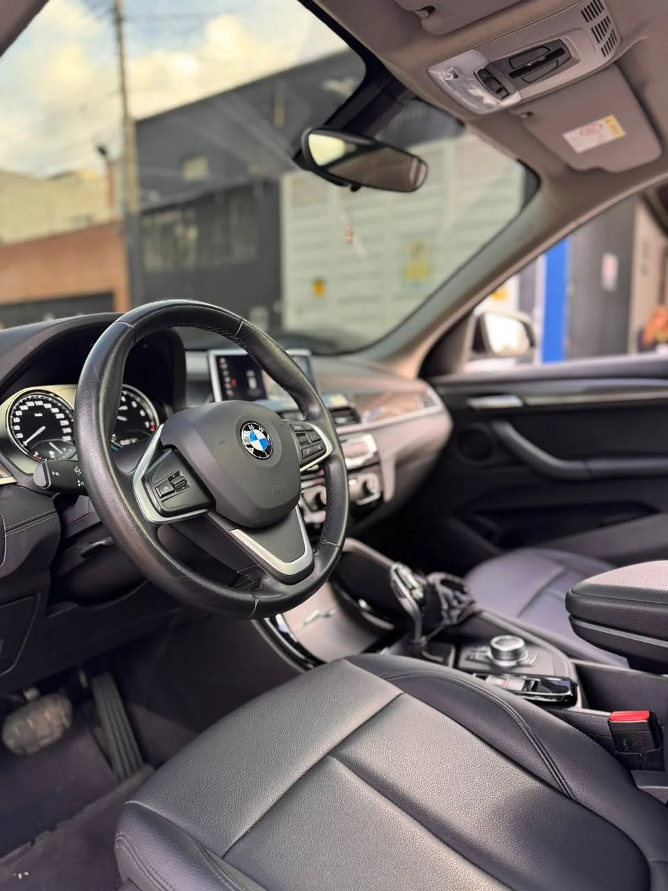 BMW X1 sDRIVE18i AT