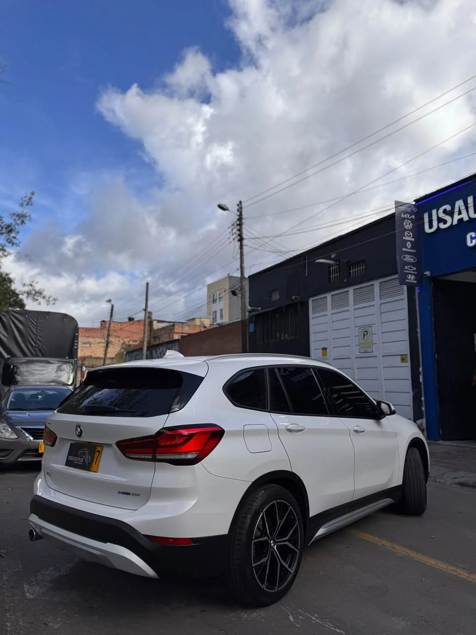 BMW X1 sDRIVE18i AT