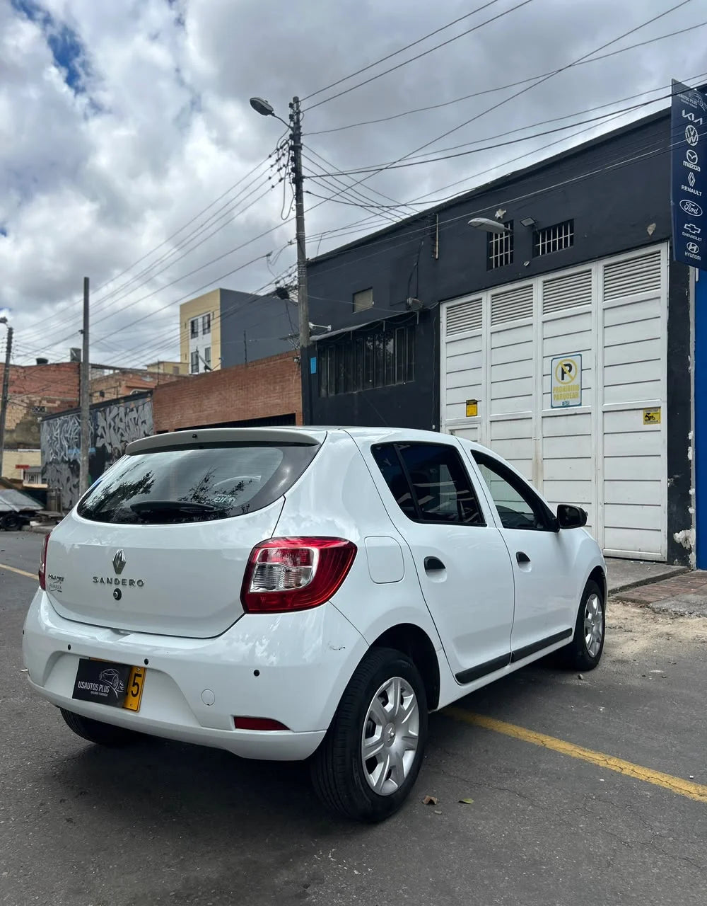 RENAULT SANDERO LIFE MT